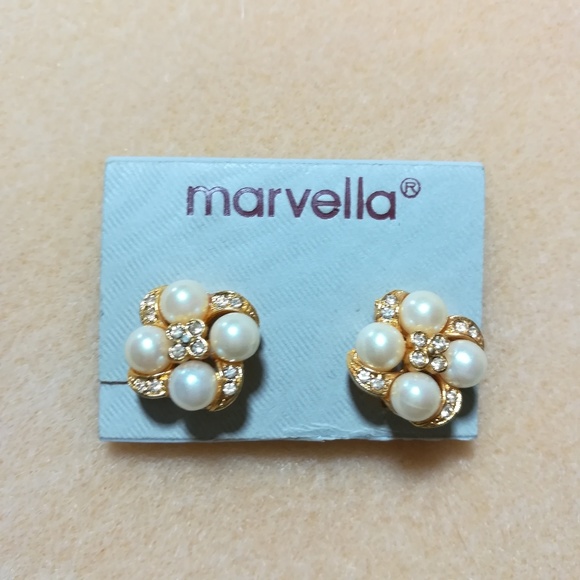 Jewelry - Marvella clip on earrings faux pearls/rhinestones